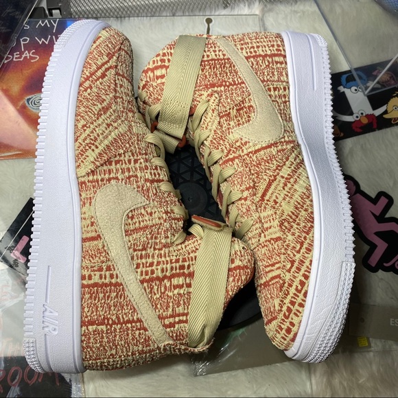 🆕 Nike Air Force 1 UltraForce Hi 'Team Gold' - Picture 7 of 9